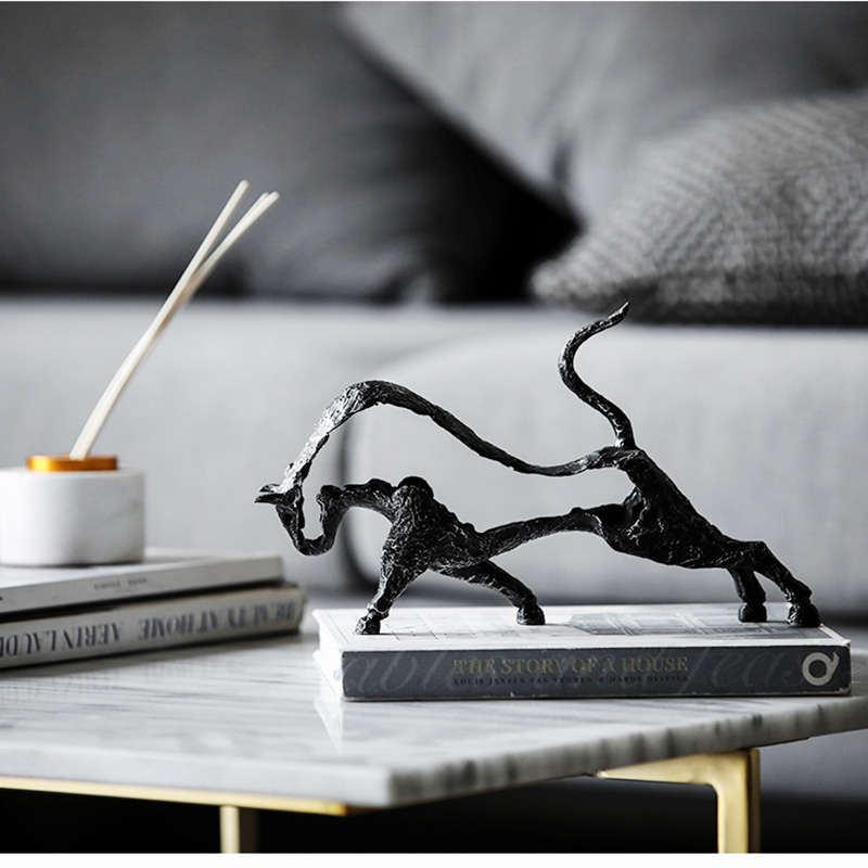 Home Office Layout - Moderne Zwarte Holle Kunst Stieren Dierenfiguren