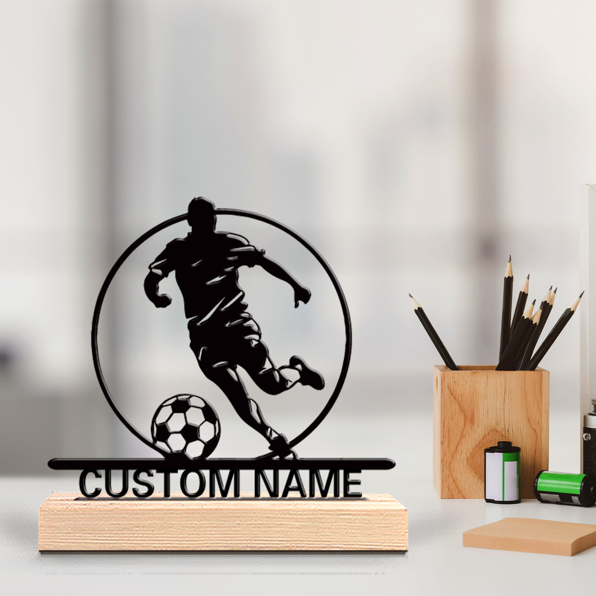 Home Office Decor - Aangepaste voetbalspeler metalen beeldje met naam,